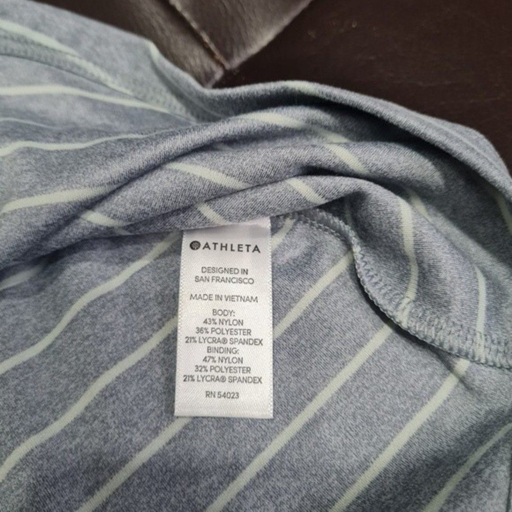 Athleta Inversion Striped Workout Tank Top Size S - Picture 11 of 15